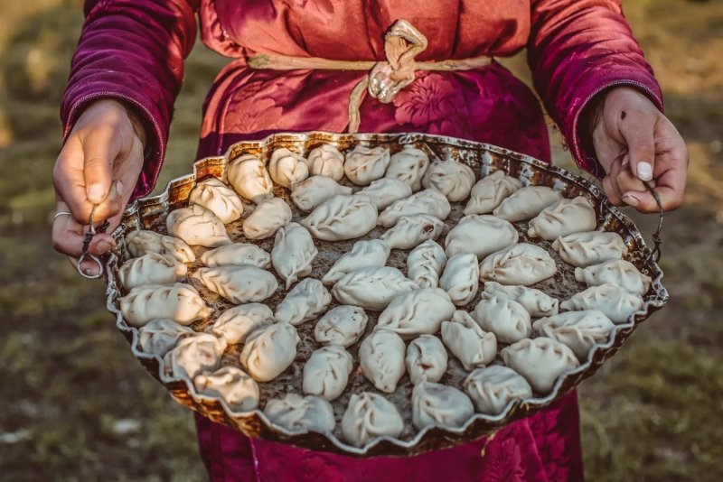 White Moon Festival